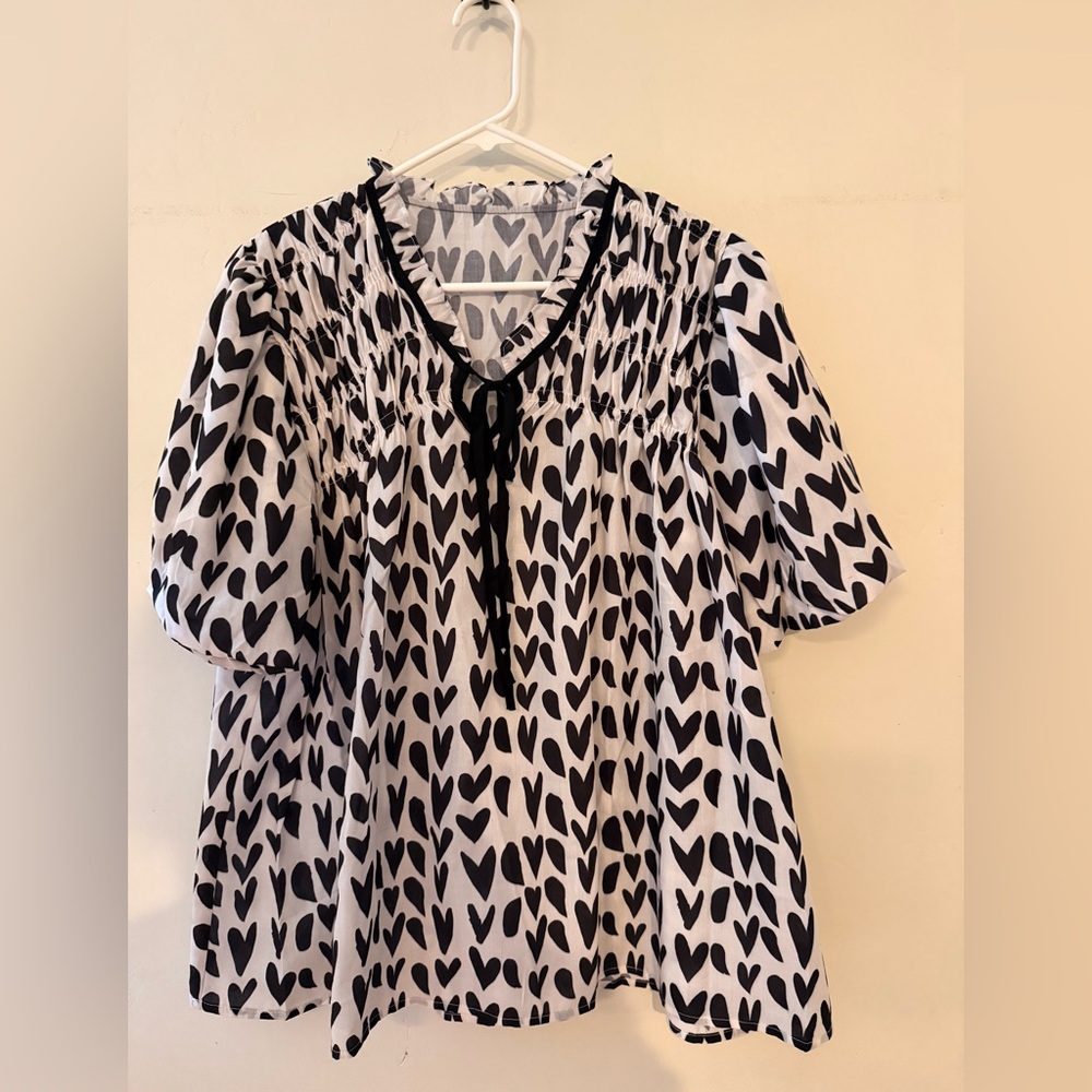 Heart Patterned Black and White Blouse